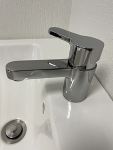 Kraanikauss koos kapi ja segistiga Ikea TVÄLLEN/ENHET (5 foto / 5)