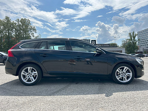 Volvo V60 (5 фото из 13)