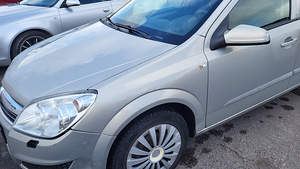 OPEL ASTRA STATION WAGON (5 foto / 10)