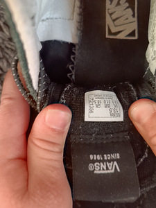 Vans (2 фото из 2)