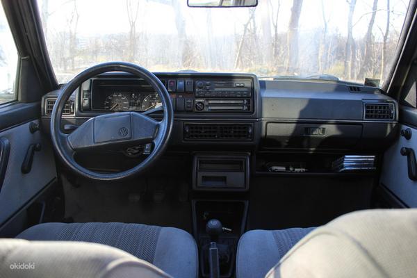 Volkswagen Jetta 1988 (foto #10)