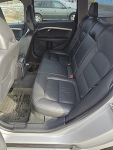 Volvo v 70 (3 фото из 10)
