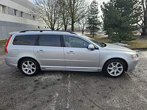Volvo v 70 (6 фото из 10)