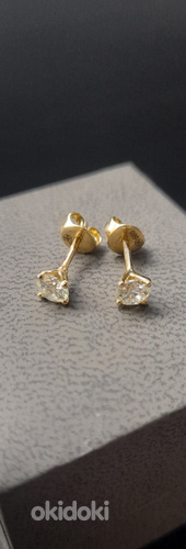 Золотые сережки с бриллиантами. (фото #2)