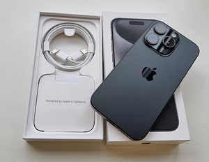 iPhone 15 Pro 256 Гб (4 фото из 4)