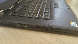 Lenovo T500 (2 foto / 3)