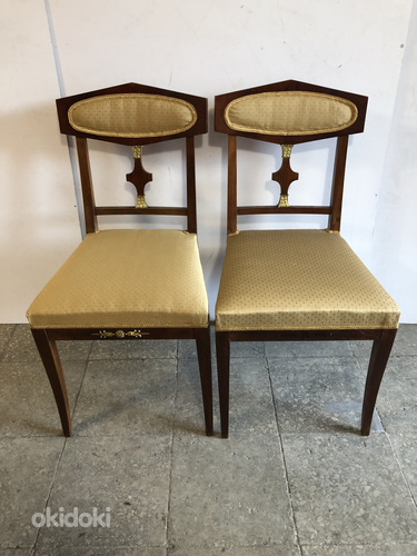 2 kuldset ampiirstiilis tooli (foto #1)