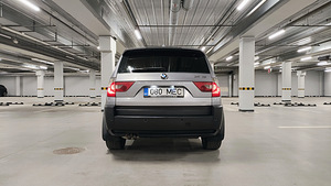 BMW X3 3.0 X-Drive 150kW (5 foto / 15)