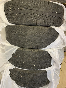 Hankook 215/65 R17 lamellrehvid (3 foto / 4)