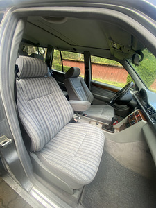 Mercedes - Benz 230TE 1990 (5 foto / 11)