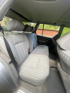 Mercedes - Benz 230TE 1990 (8 foto / 11)