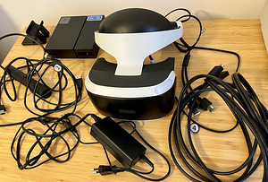 Sony PlayStation VR (v1) (1 foto / 3)