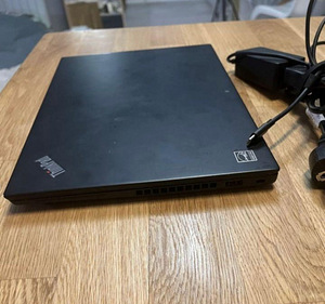 LENOVO THINKPAD X13 GEN1 (3 foto / 5)