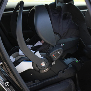 Besafe izi go modular i-size 40sm-75sm ~max 13kg (3 foto / 3)