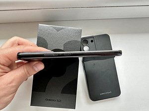 Samsung Galaxy S22 8/128GB (4 foto / 9)
