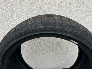 Шины R20 245 40 Pirelli M+S Lamell летние (3 фото из 5)