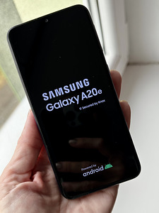 Telefon Samsung Galaxy A20e (1 foto / 5)