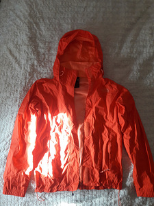 Vähekantud tuulejope Northface (1 foto / 3)