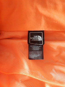 Vähekantud tuulejope Northface (2 foto / 3)