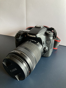 Canon 70d + Canon 18-135mm + Tamron 18-200mm (4 foto / 5)