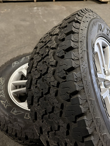 Toyota 17” rattad (2 foto / 9)