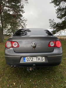 VW PASSAT 1,9 77kw 2005 (4 foto / 5)