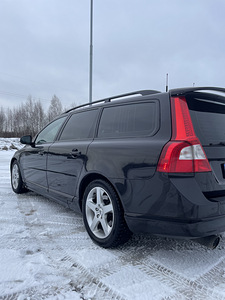 Volvo v70 Facelift (4 фото из 14)