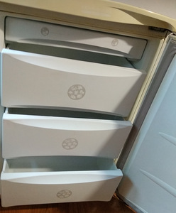 Продаётся холодильник LG 25000 (8 фото из 8)