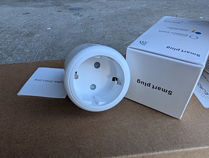 Zigbee умная розетка (1 фото из 4)