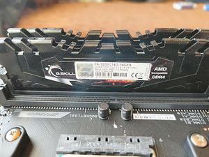 AMD Ryzen 5800X3D, X570-E Gaming, 2x8GB RAM (3 foto / 7)