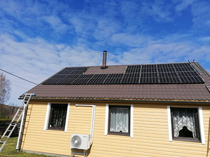 päikesepaneelide paigaldaja / Solar panel installer