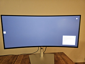 Монитор Dell U3423WE с встроенной док-станцией Type-C на 90 (5 фото из 10)