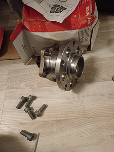 Autovaruosad (1 foto / 9)