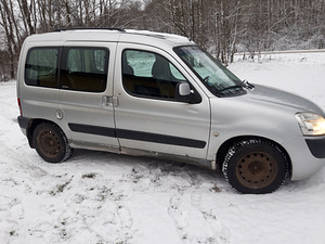 Citroen Berlingo (4 фото из 4)