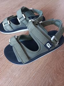 Reima ladte sandaalid (31)