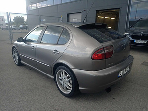 M/v Seat leon cupra 2.8 vr6 6k manu nelik (6 foto / 9)