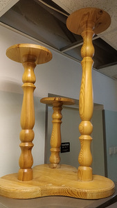Подставка для цветов (2 фото из 3)