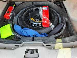 Volvo V50 1.6D 2008 (6 foto / 8)