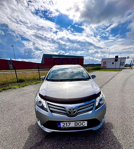 Toyota Avensis 1.8 108kW LPG (7 foto / 11)