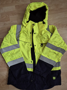 Uus sügis-kevad jope."Tranemo workwear" Suurus S (1 foto / 5)