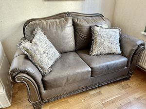 Luksuslik nahkdiivan Malacara Quarry Leather Loveseat Signat (2 foto / 4)