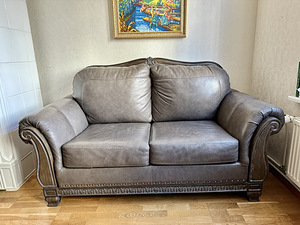 Luksuslik nahkdiivan Malacara Quarry Leather Loveseat Signat (3 foto / 4)