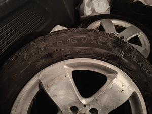 Mercedes Benz E class veljed (2 foto / 5)