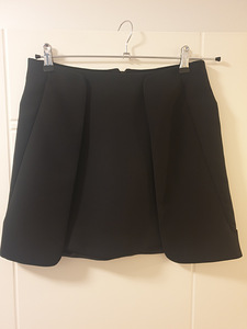 Zara miniseelik M Suurus (1 foto / 3)