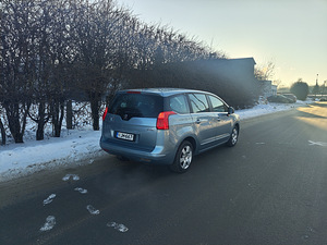 Peugeot 5008 (3 foto / 12)