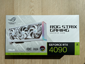 ASUS ROG STRIX 4090 OC WHITE (6 foto / 6)