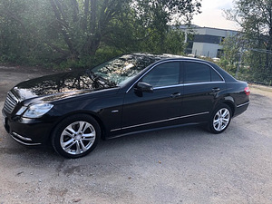Mercedes benz E300 (3 фото из 7)