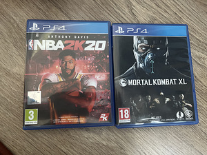 PlayStation 4 slim (2 foto / 4)
