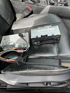 Pioneer MVH S320BT + BMW E46 raam ja kaablid (1 foto / 1)