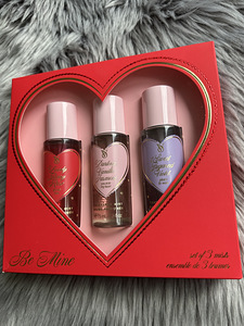 Комплект спреев для тела Victoria’s Secret ко Дню святого Валентина (1 фото из 4)